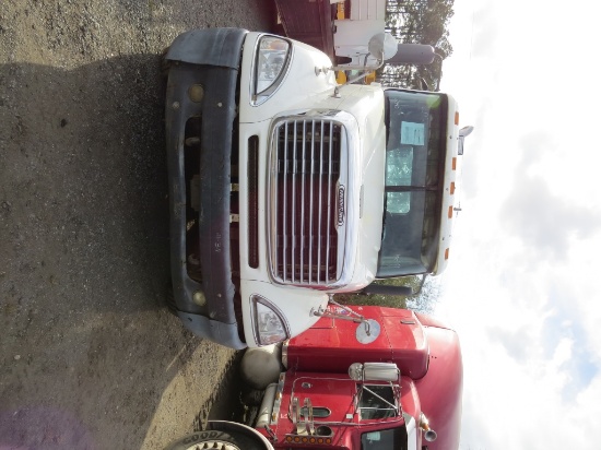 2005 Freightliner Conven.