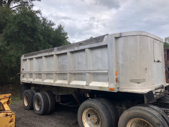 1972 Raven Dump Trailer