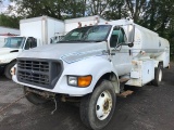 2002 Ford F750