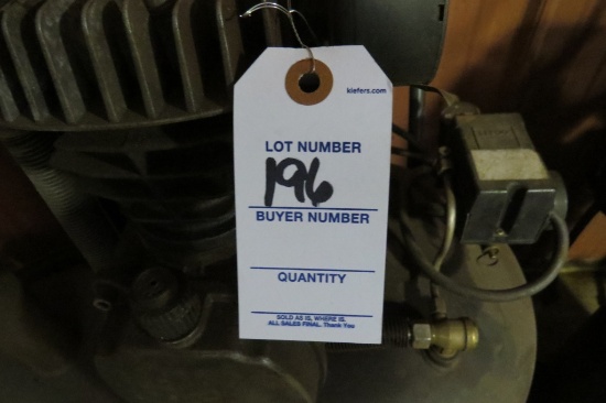 Central Pnuematic 2.5HP  21gal Compressor