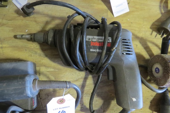 Black & Decker 2660 VSR Drill