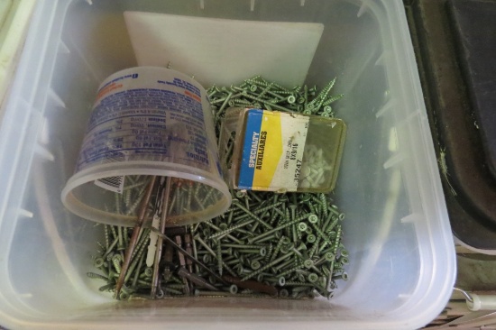 Bucket of Grabber Deck Screws