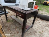 Metalm Table w/2 Microwaves