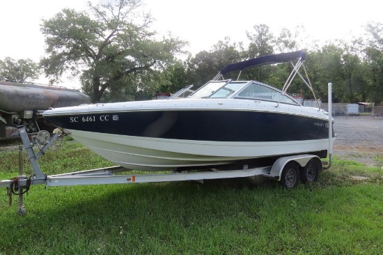 2010 Cobalt 210 Boat
