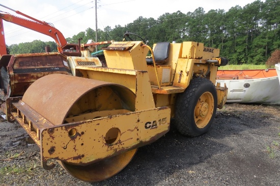 DynaPac Roller CA15
