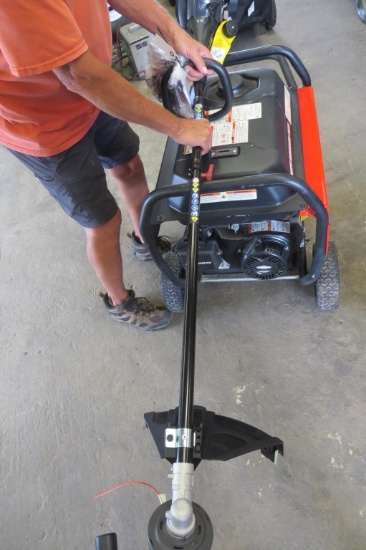 BRAND NEW Black Max 4 Cycle Weedeater