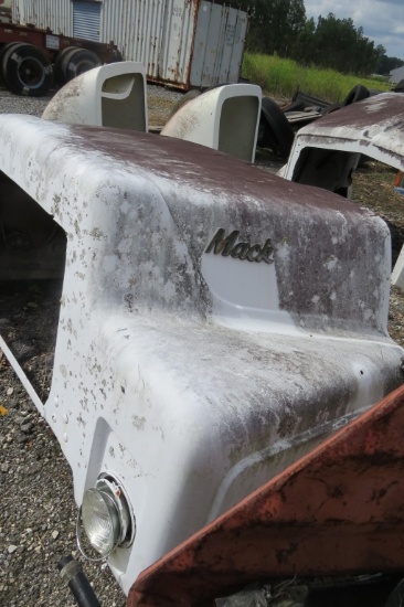 White R Model Mack Hood