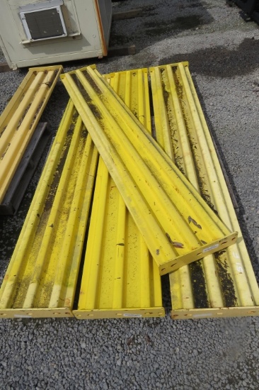 4 pc 92" Steel Barrier