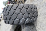 Michelin 555/70R25 Tire
