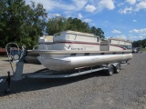 24' Freedom 240 DXL Pontoon Boat