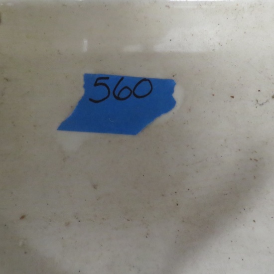 Misc. countertops/sinks (see pics)