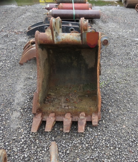 24" Strickland Backhoe Bucket