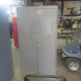Shop cabinet