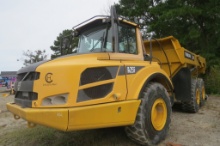 2012 Volvo A25F w/Tailgate