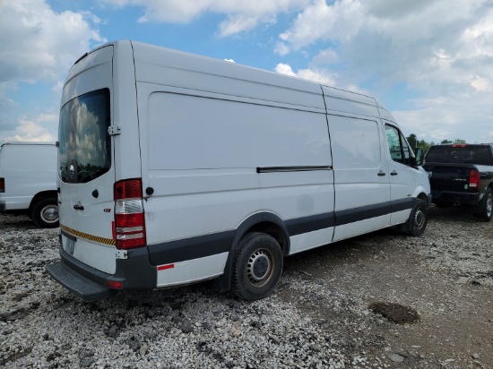2010 FREIGHTLINER 2500 EX CAR