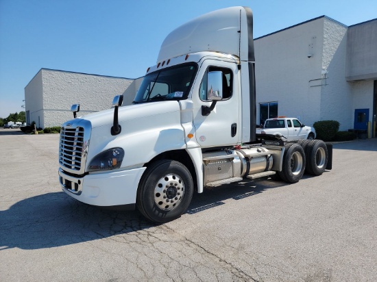 2017 FREIGHTLINER DAYCAB