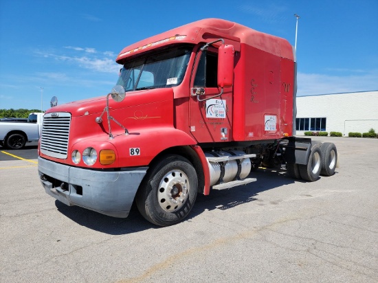 2000 FREIGHTLINER CL120