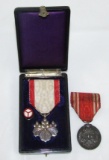 2pcs-Japanese Cased 8th Class Order Of The Rising Sun/Red Cross Member Medal