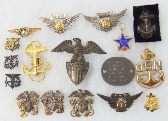 17pcs-WW2 Period USN/USCG/Merchant Marine Insignia/Crew Wings
