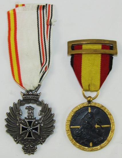 2pcs-Spanish Blue Division And Campaign Medals