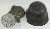 2pcs-Scarce M44  One Piece Luftschutz Helmet/Civilian Gas Mask