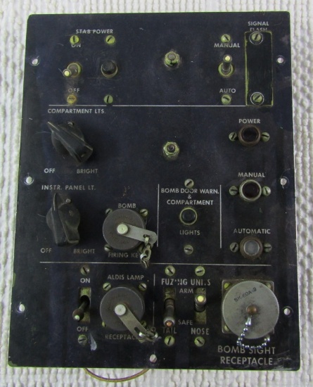 B17/B24 Bombardier Bomb Bay Control Panel