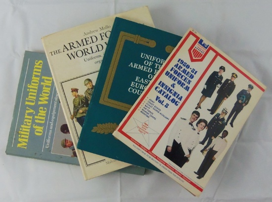 4pcs-WW2 Related Uniforms And Insignia Reference Books