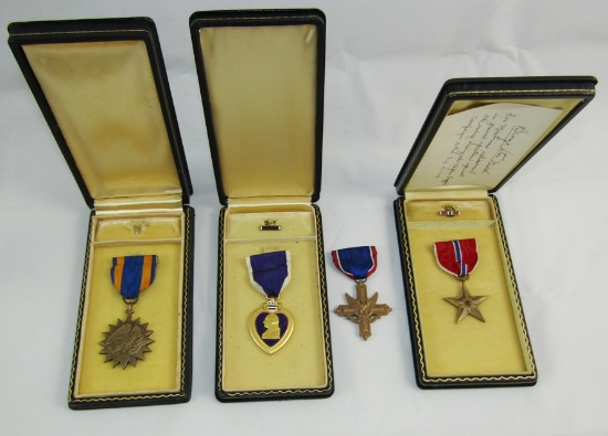 4pcs-WW2 Period U.S. Air Medal/Purple Heart/Bronze Star-Cased-Distinguished Service Cross