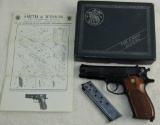 Smith & Wesson Model 39-2 Semi Auto 9mm Pistol With Box