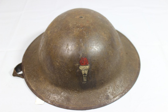 WW1 101st Infantry Division Helmet Painted Regimental Insignia.