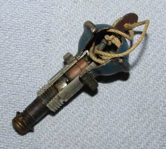 WW2 German B.Z.E. 39 Fuse For The Egg Grenade-Cut Out For Training