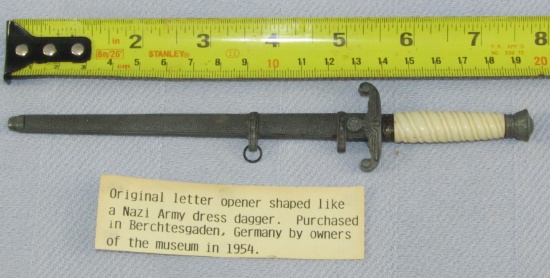Scarce WW2 Period Miniature Wehrmacht Officer's Dagger