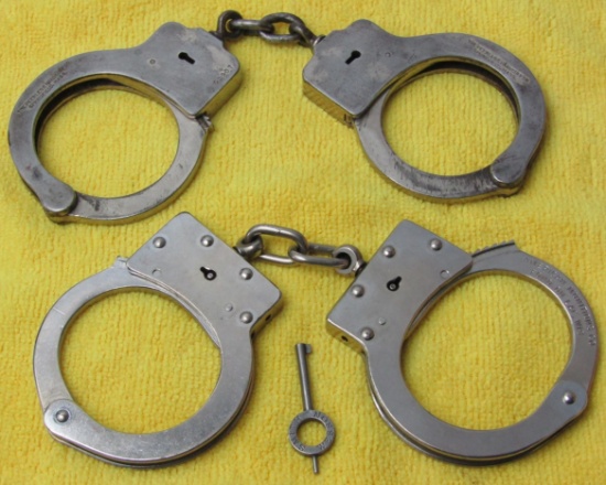 2pr-Vintage hand Cuff Sets-Peerless Hand Cuff Co. American Munitions Co. W/Working Smith Wesson Key