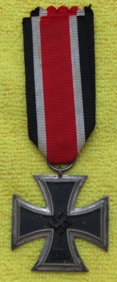 Iron Cross 2nd Class With Ribbon-3pc Construction W/Magnetic Center