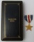 WW2 Period Silver Star Medal With Issue Case-Slot Brooch