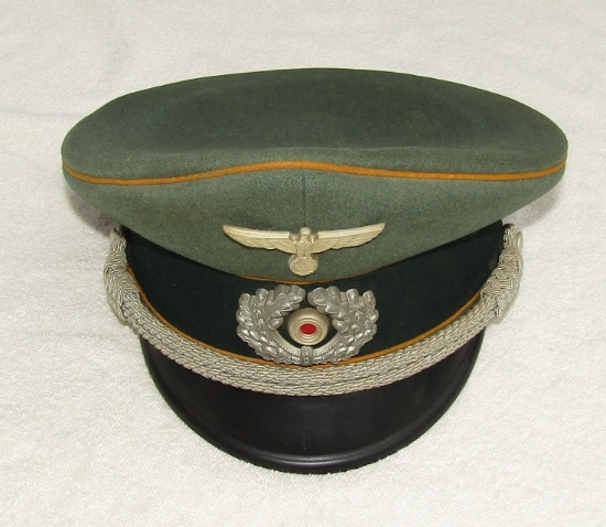 Excellent Condition Wehrmacht Cavalry Officer's Visor Cap
