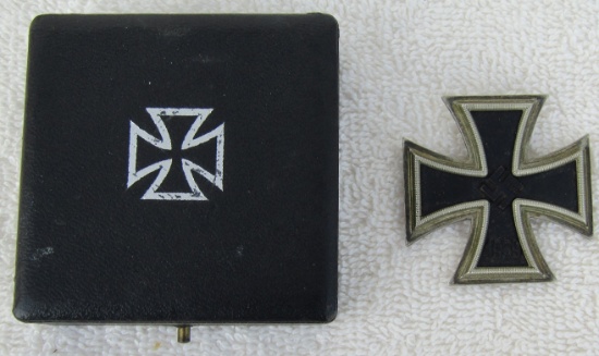 WWII Iron Cross 1st Class With Issue Case-Missing Catch-Paul Meybauer?