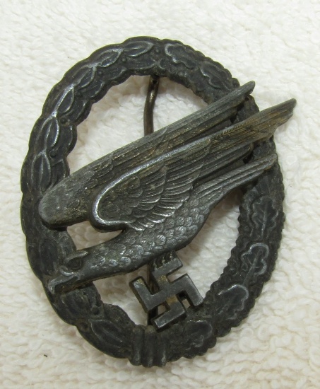 Late War Luftwaffe Paratrooper Badge By Assmann