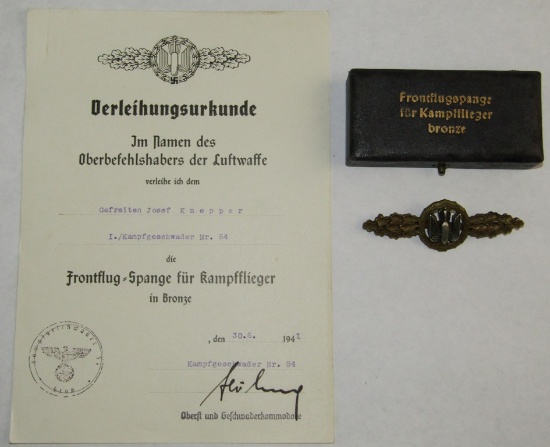 "Frontflug-Spange Fur Kampfflieger In Bronze" Bomber Clasp With Issue Case/Named Award Document