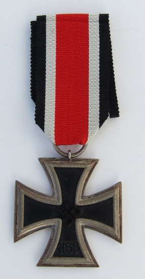 Early WW2 Schinckel Version 1939 Iron Cross 2nd Class W/Ribbon