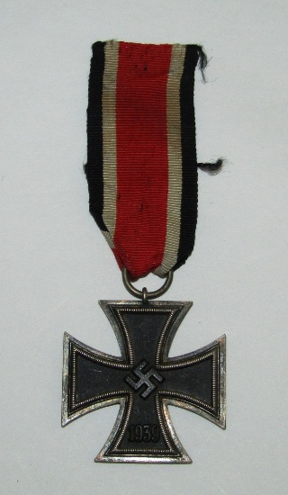 WW2 Iron Cross 2nd Class With Ribbon-"137" Maker