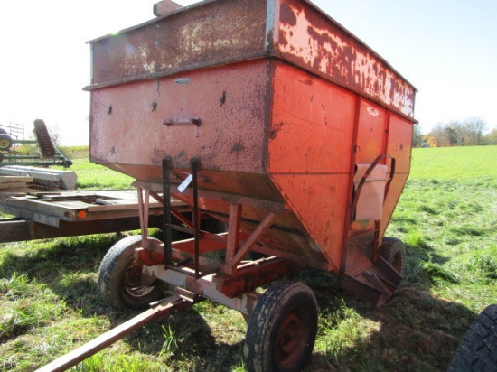Farm King Gravity Box W/Extensions on Four Wheel Wagon
