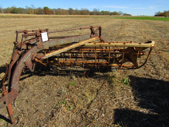 New Holland Model 256 Parallel Bar Rake