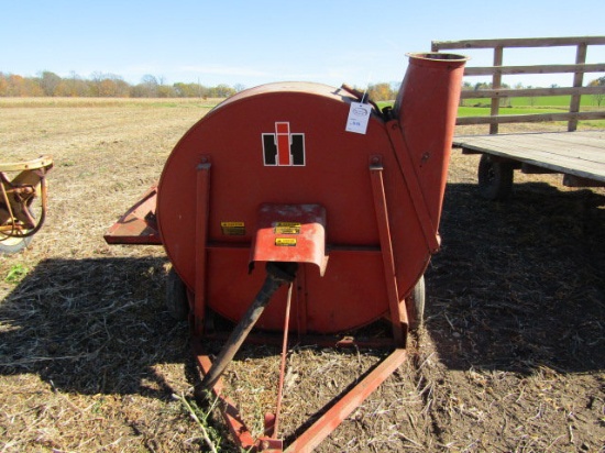 IH # 56 Forage Blower