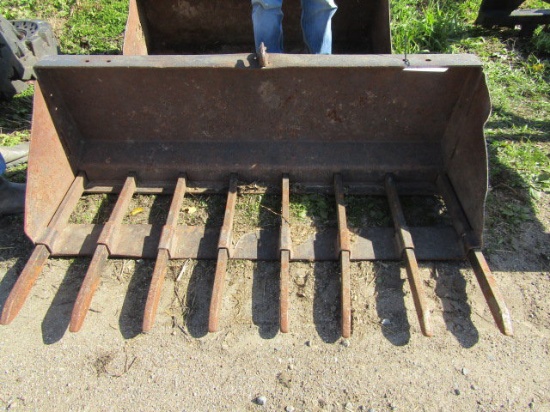 Skid Loader 5 Ft. Manure Bucket