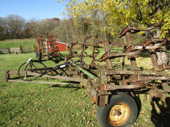 Glencoe 18 Ft. Field Cultivator, Manual Fold