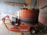 Val Metal Self Propelled Bedding Chopper with 13 H.P. Gas Engine