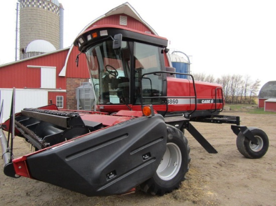 2000 CIH Model 8860 Hydrostatic Self Propelled Windrower