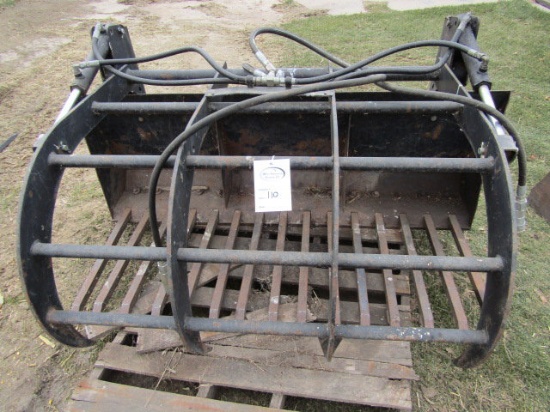 John Deere 66 Inch Skid Loader Mounted Manure Bucket