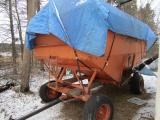 MN 250 Gravity Box on 10 Ton 4 Wheel Wagon, with 12 Ft. Hydraulic Drill Fil